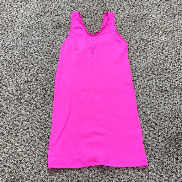 Lululemon Enlighten Hot Pink Tank - Picture 3 of 9